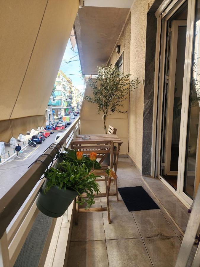 Newly Renovated Apartment 7 Min Walk From Acropolis Athen Eksteriør bilde