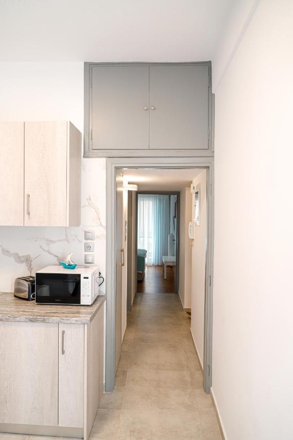 Newly Renovated Apartment 7 Min Walk From Acropolis Athen Eksteriør bilde