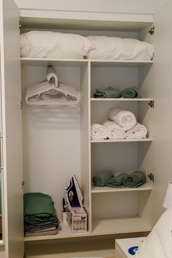 Newly Renovated Apartment 7 Min Walk From Acropolis Athen Eksteriør bilde